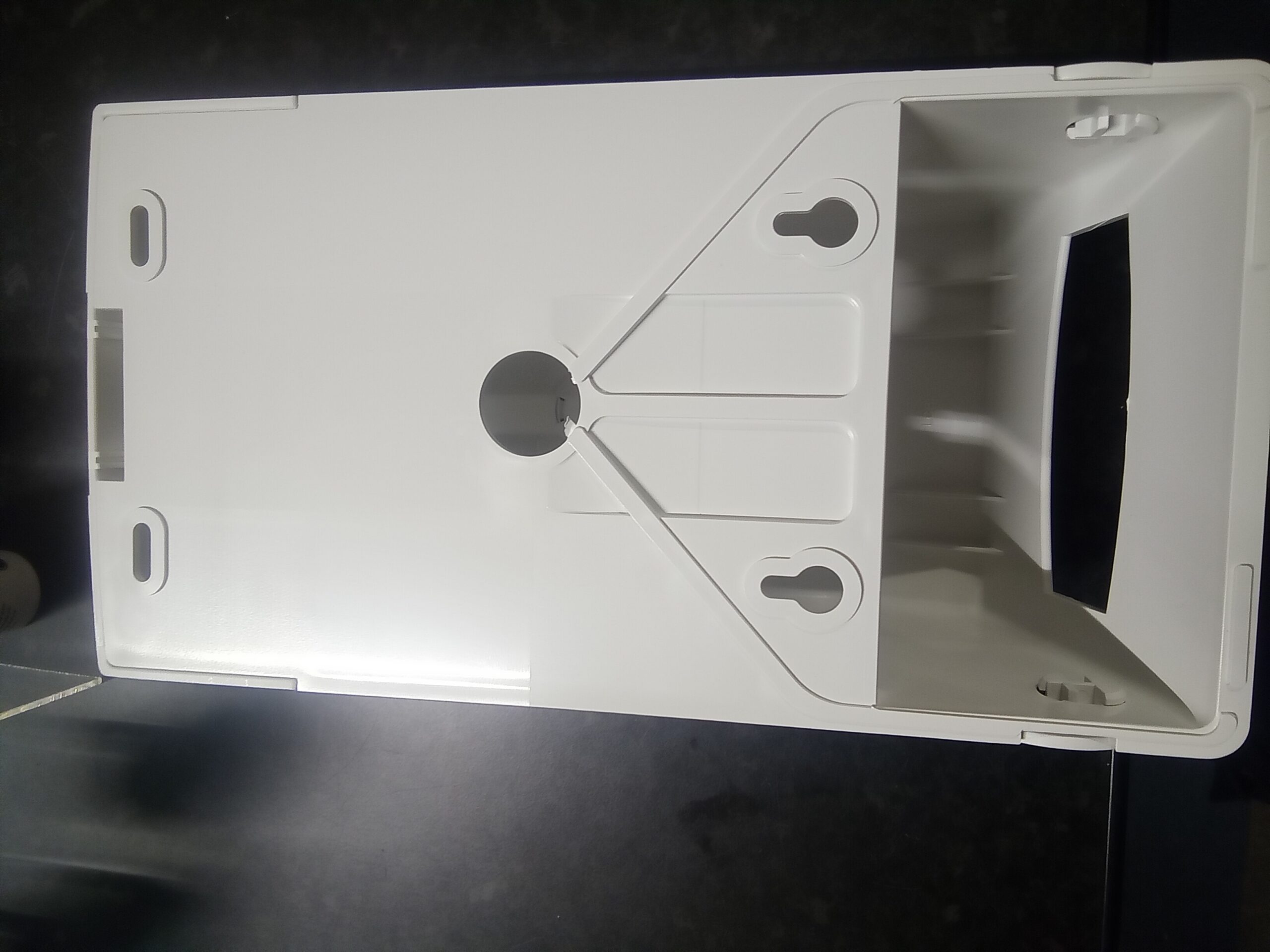 Trade Cleaning Supplies Modular Multiflat Tissue Dispenser - Image 3